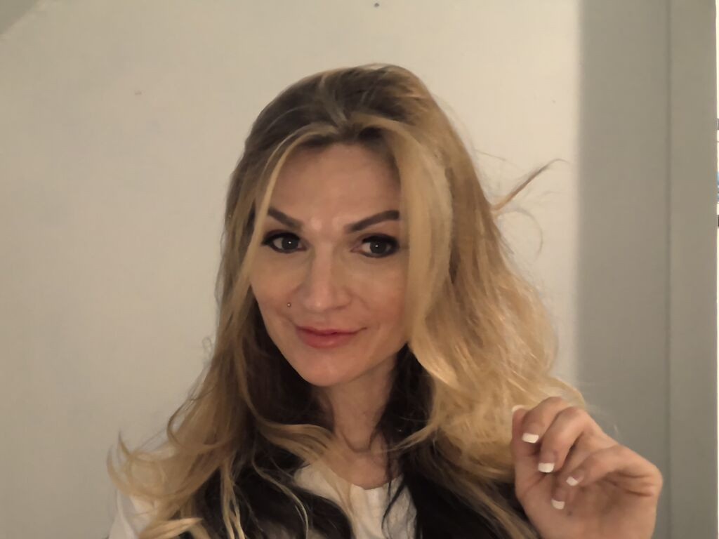 MadisonCecily LiveJasmin