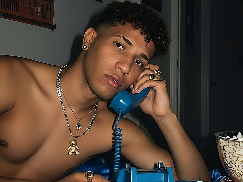 MaikelGarcia LiveJasmin