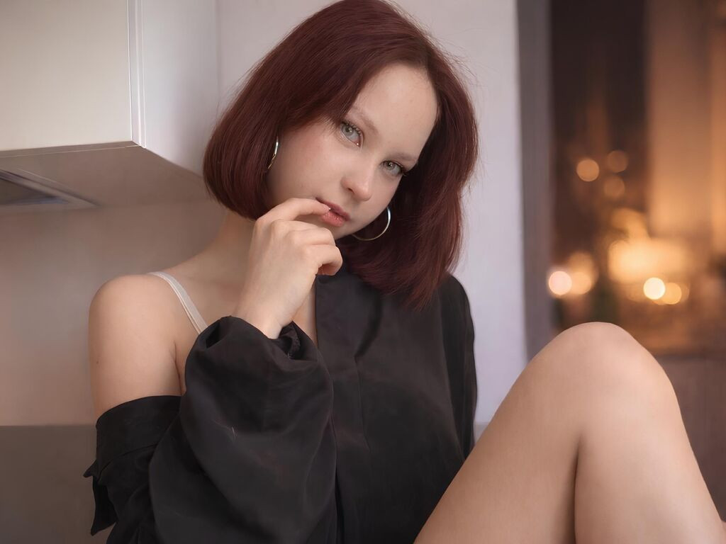 MaisieBrenna Desnudo
