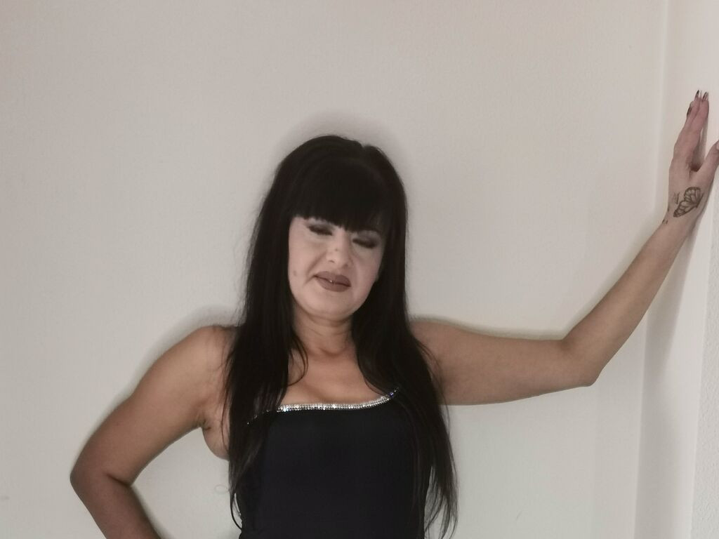 MalvinaGins LiveJasmin