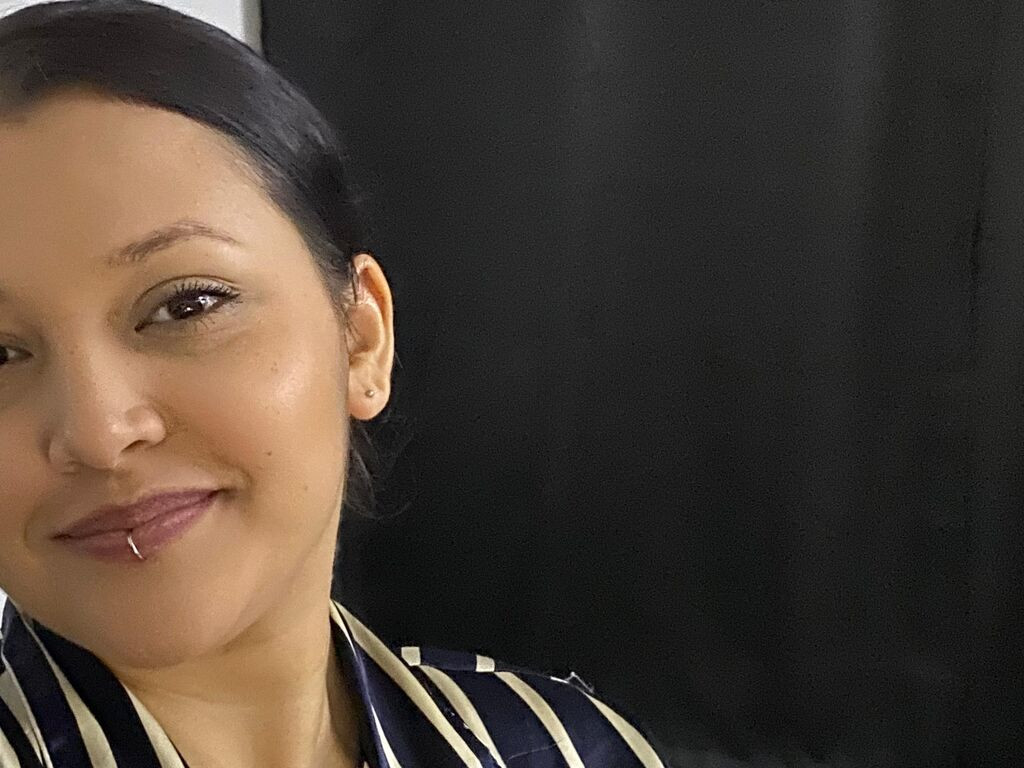 MarcellaGriffin LiveJasmin