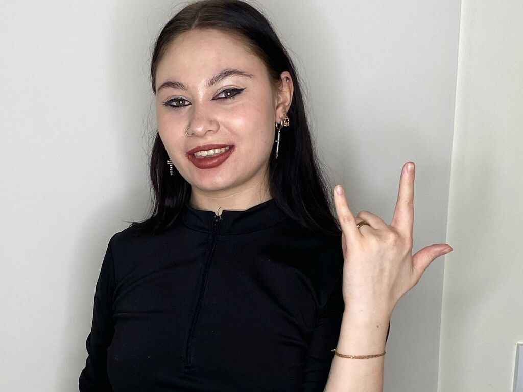 MarcelleGenovese LiveJasmin