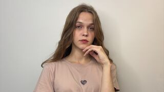 MarcelleTretina Cam