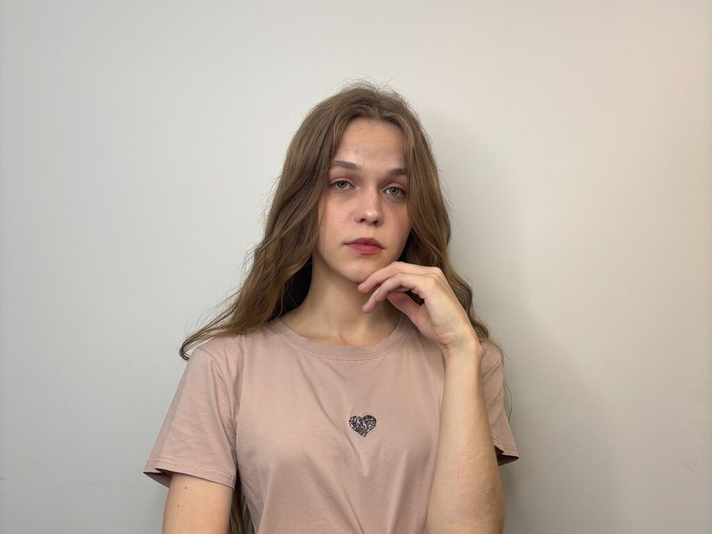 MarcelleTretina LiveJasmin
