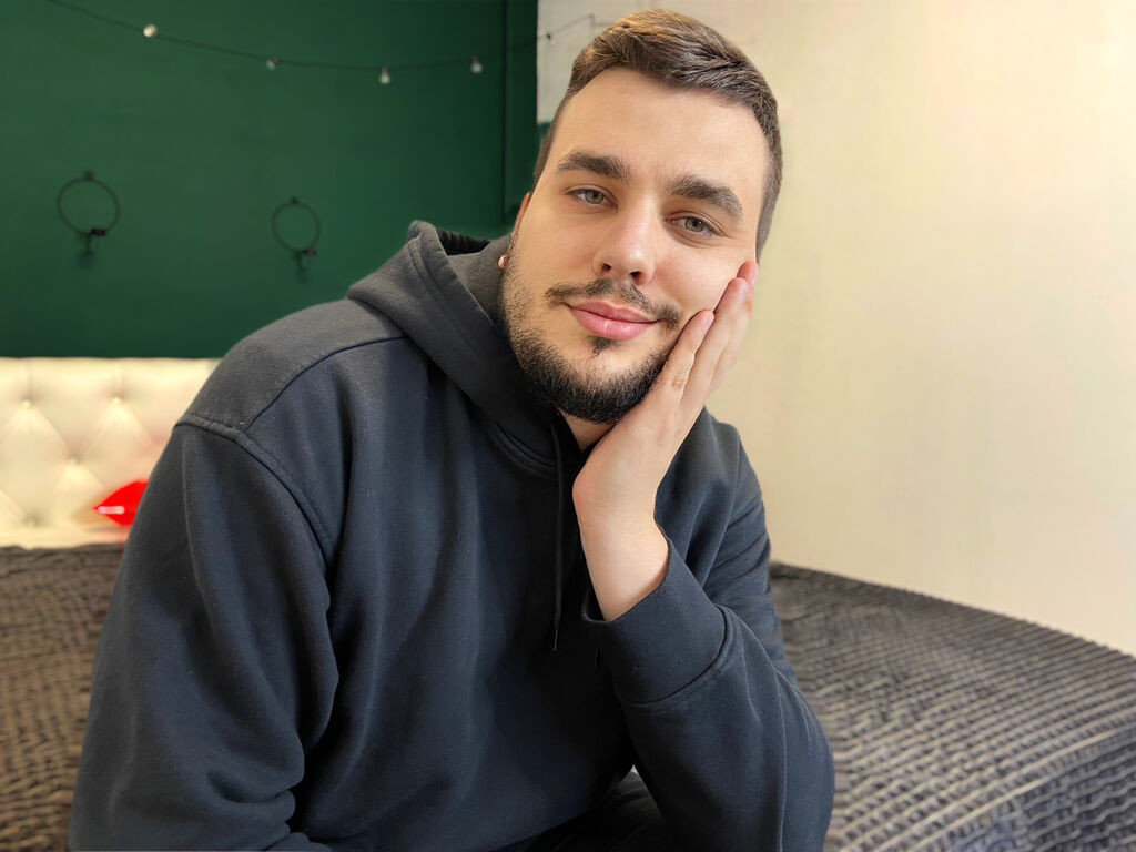 MarcusRodriguez LiveJasmin