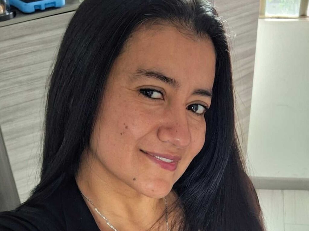 MariaThomp LiveJasmin