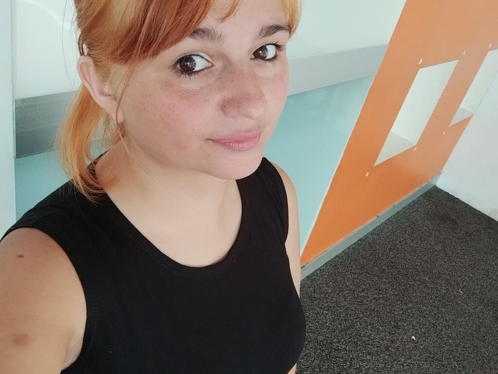 MarilynSchiaveli LiveJasmin