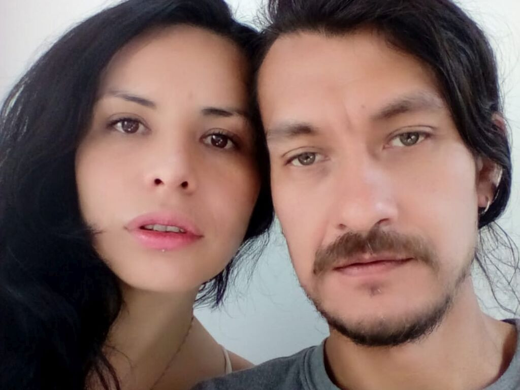 MarySebastian LiveJasmin