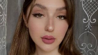 MaryannaKnall Cam