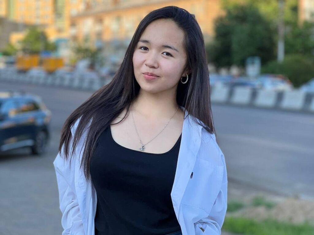 MaudAnika LiveJasmin