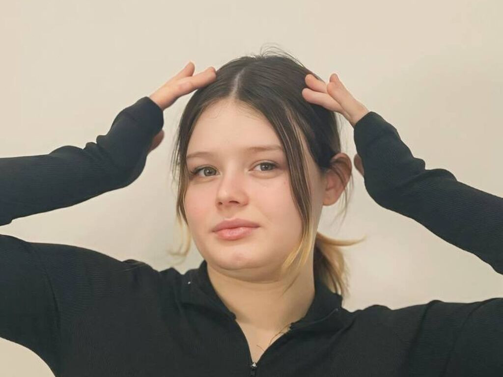 MauritaRoberge LiveJasmin