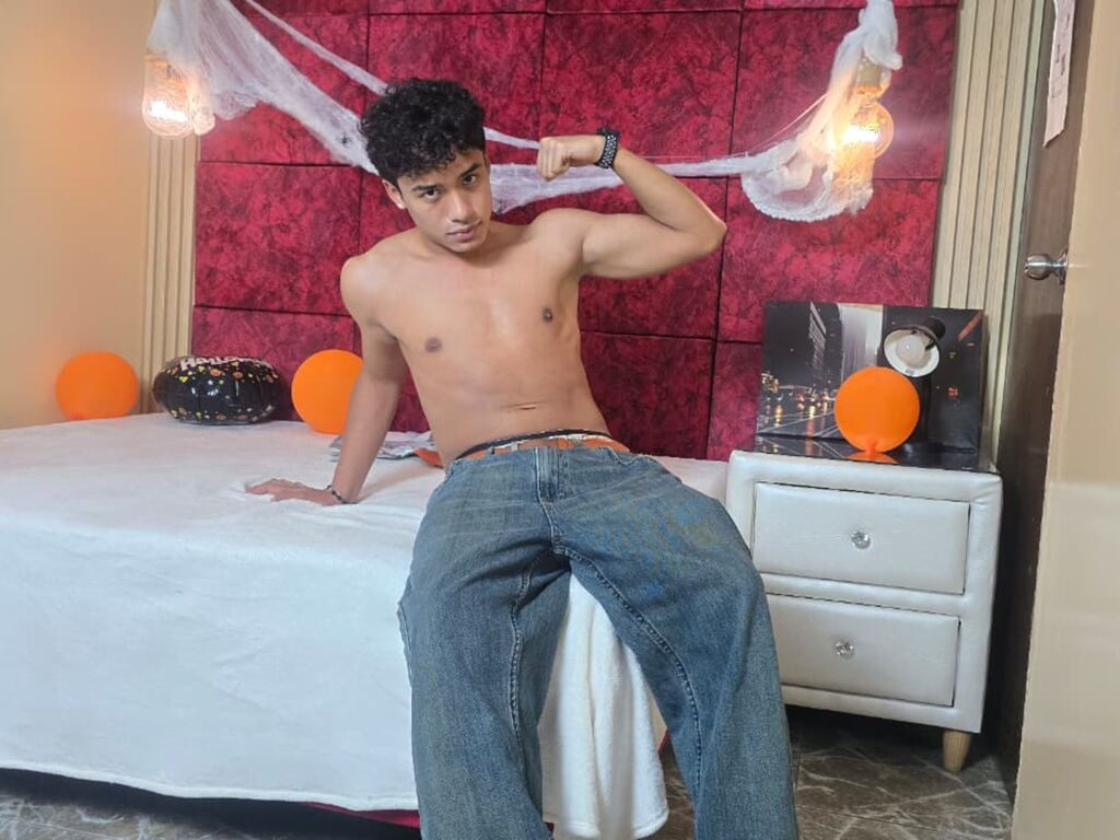 MaxEvanns LiveJasmin