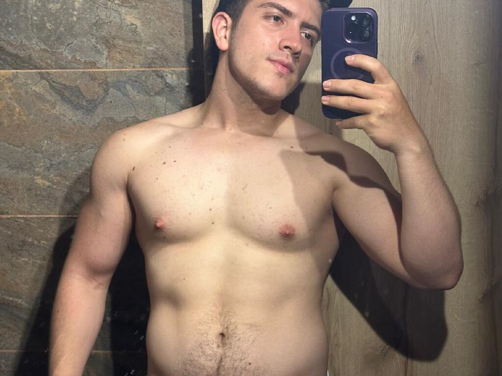 MaxFerrer LiveJasmin