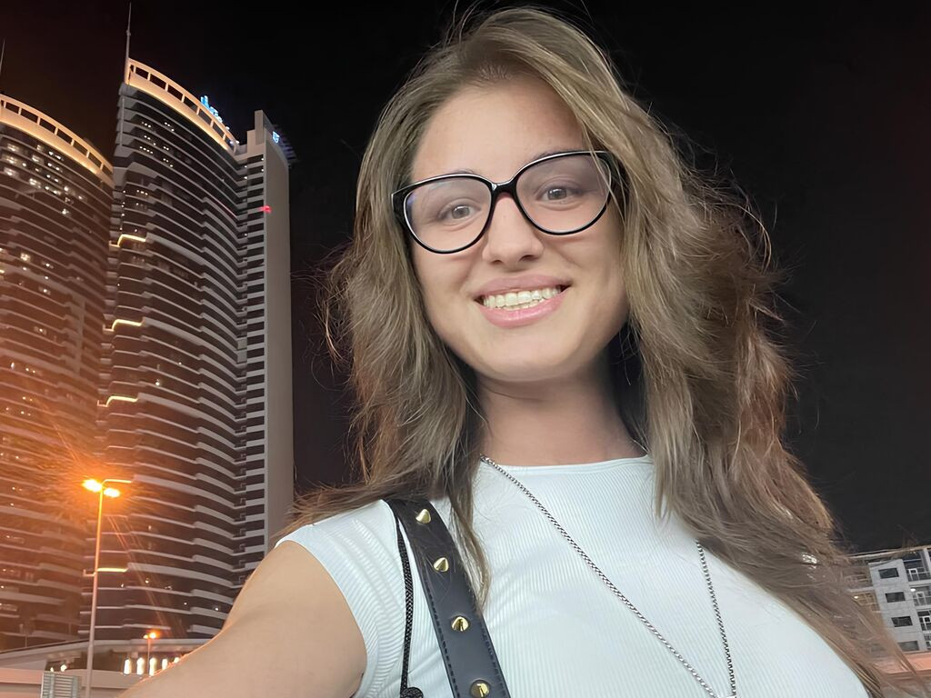 MeganCroke LiveJasmin