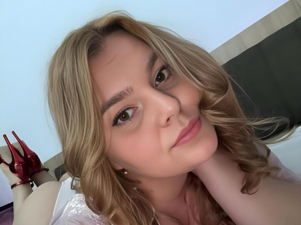 MeganDarcy LiveJasmin