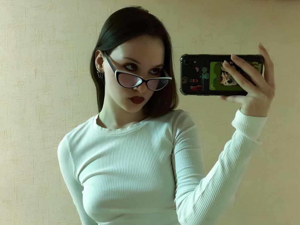 MeganDendy LiveJasmin