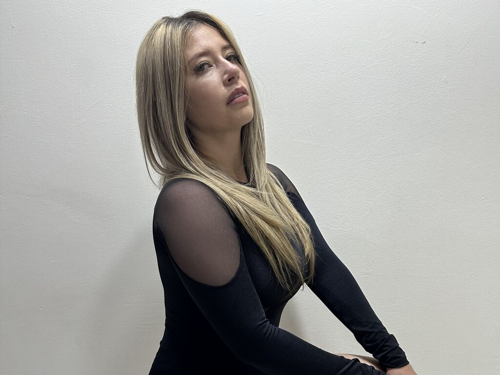 MeidenBalikka Desnudo