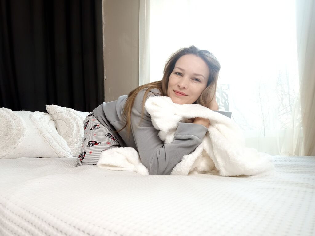 MerlinLoren LiveJasmin