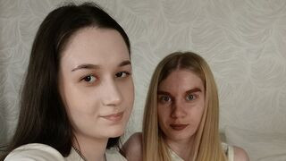 MerylAndOra Cam