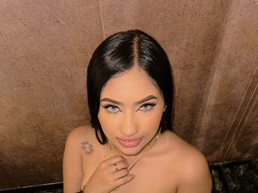 MiaJazmin LiveJasmin