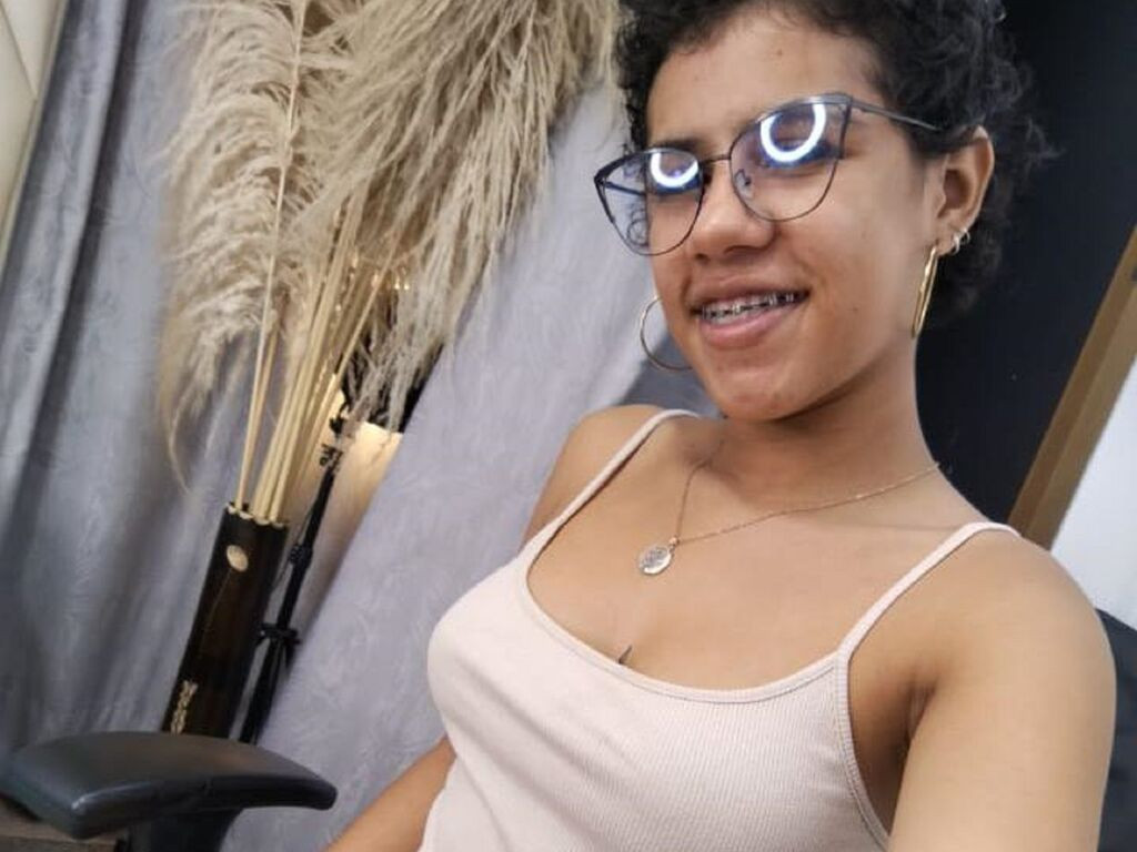 MiaPayton LiveJasmin