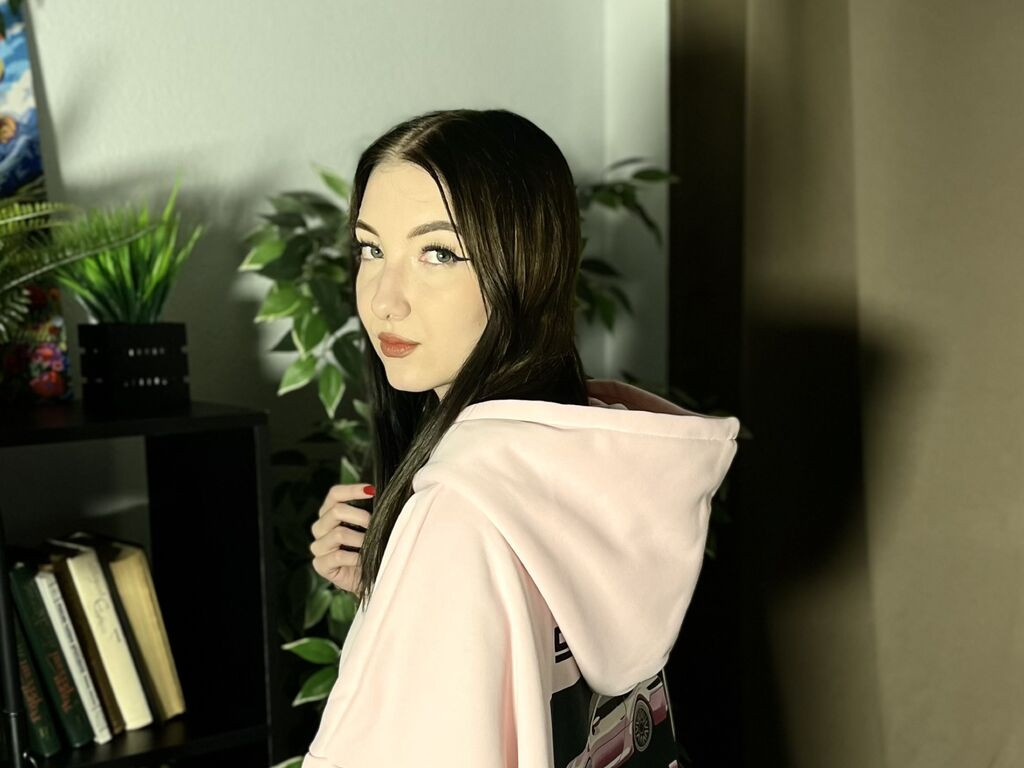 MikaVanfossan LiveJasmin