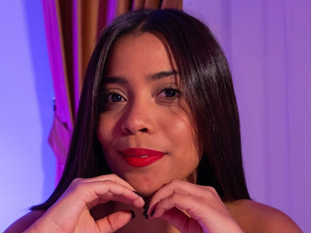 MilaReynolds Desnudo