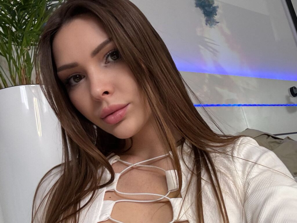 MilanaMillerr LiveJasmin