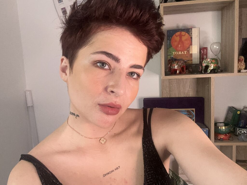 MilanaNevskaya LiveJasmin