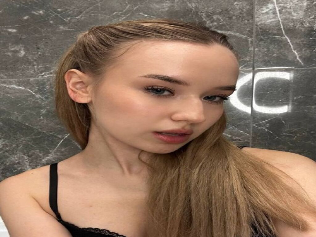 MildredMuch LiveJasmin