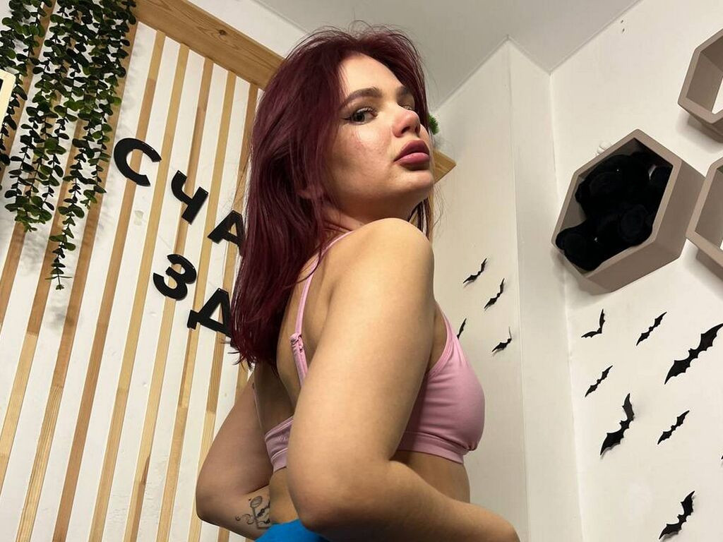 MillyBrownstone Nude