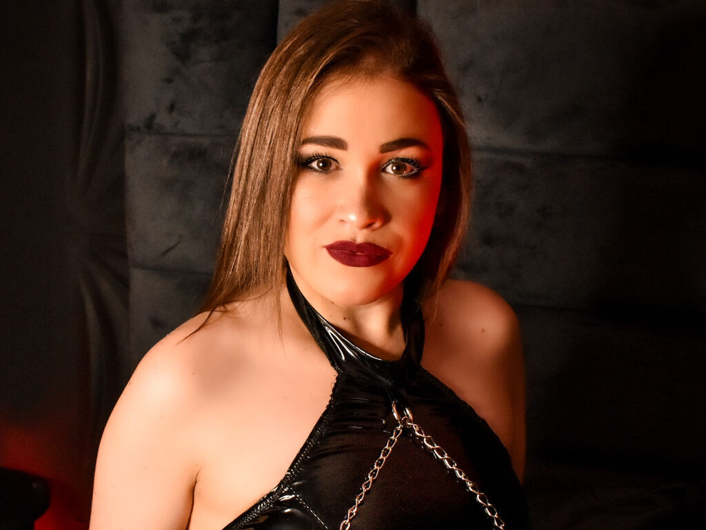 MillyWhaitte Nude