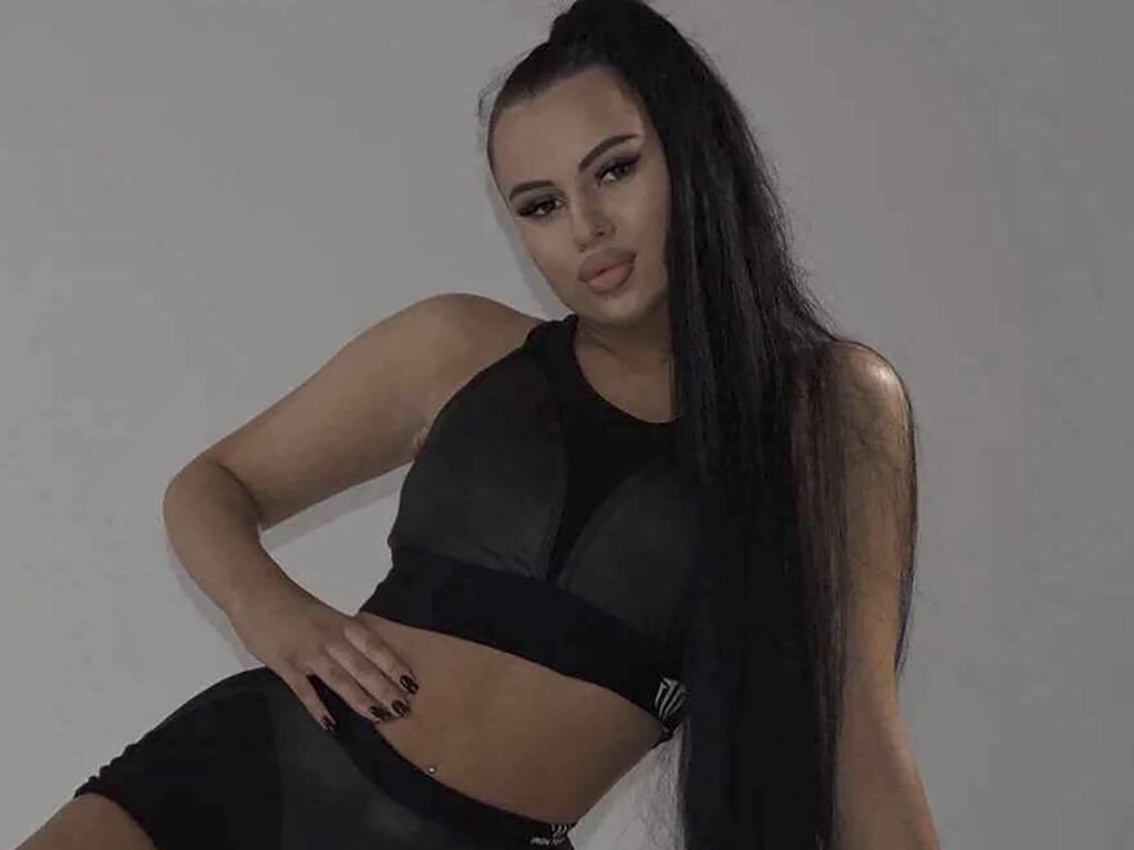 MinnieNash LiveJasmin
