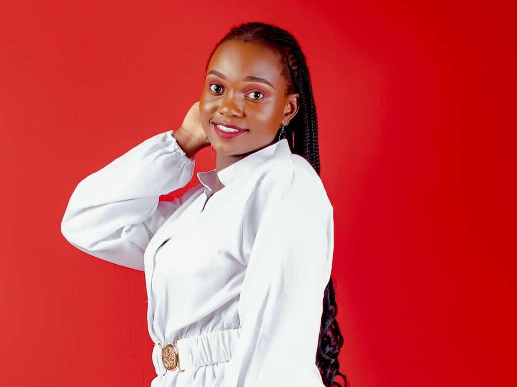 MintahDol LiveJasmin