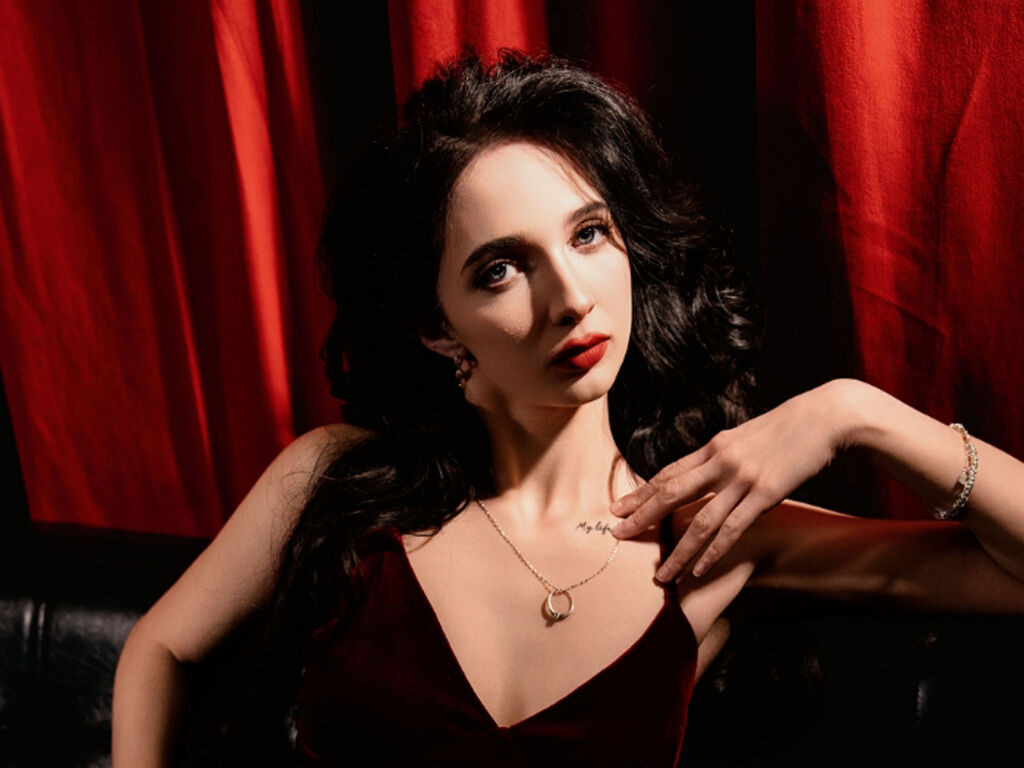 MiraslavaAstreya Nude