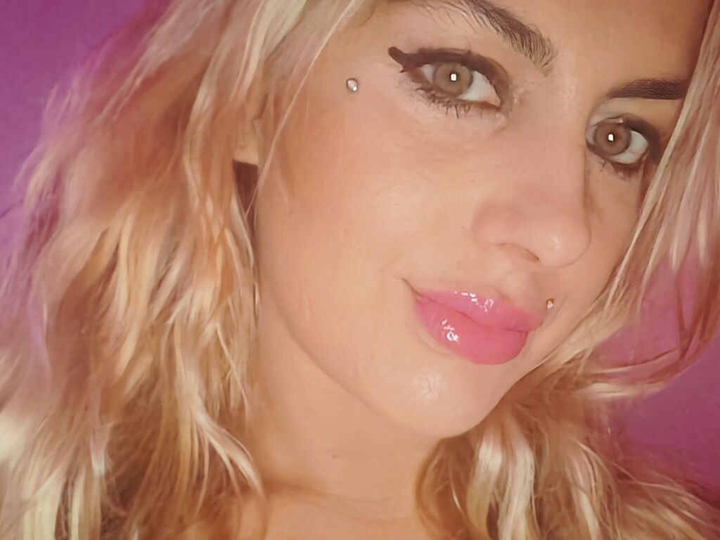 MissWonderlanda LiveJasmin