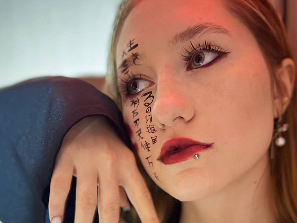 MistyColacone LiveJasmin