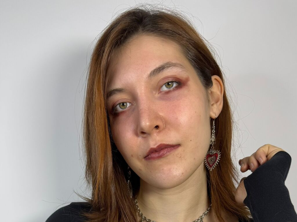 MonetDudzik LiveJasmin