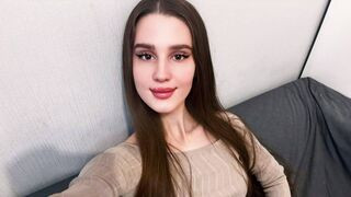 MonicaAskold Cam