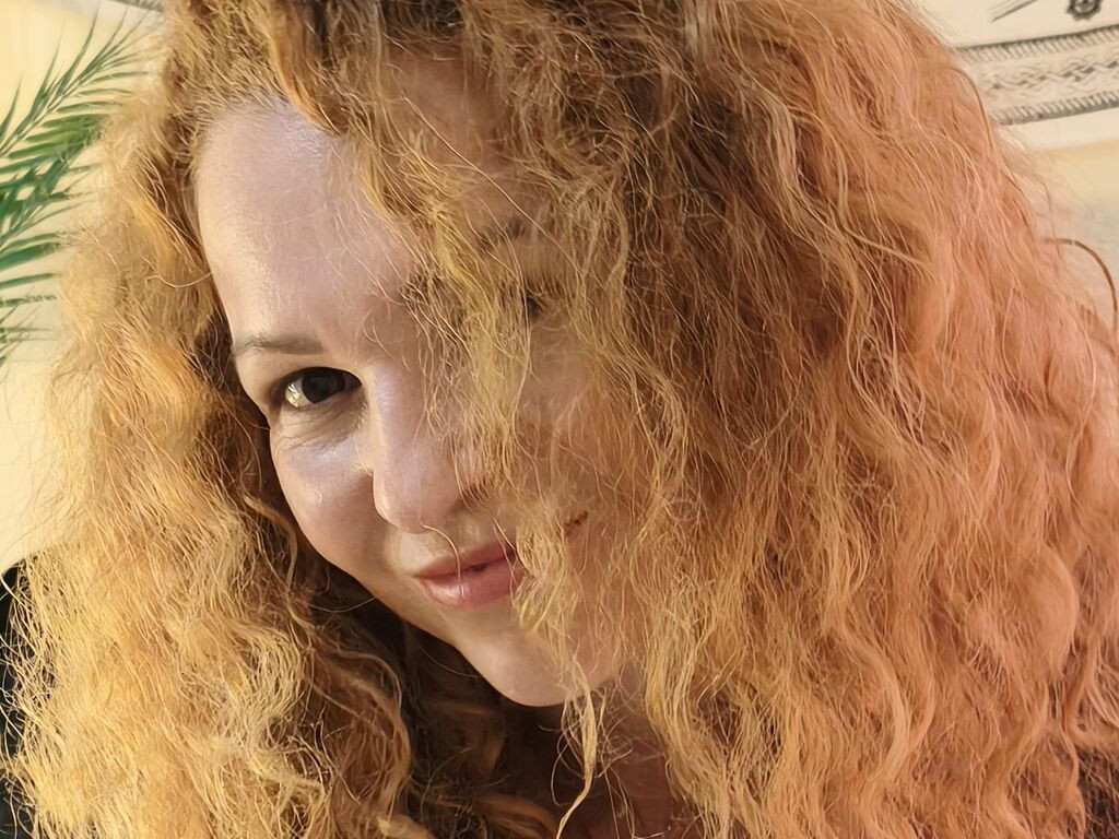 MonicaMorena LiveJasmin