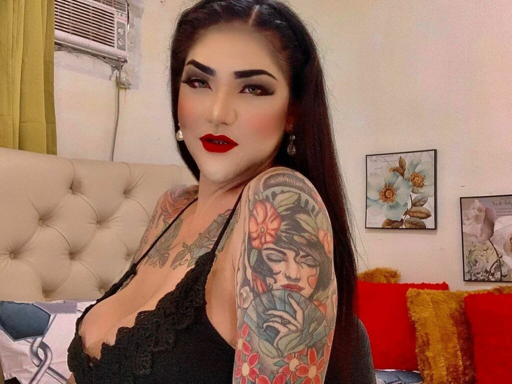 MurielAkira LiveJasmin