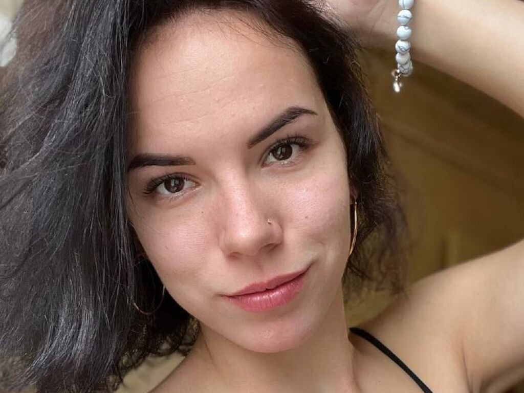 NadeneWhisted Desnudo