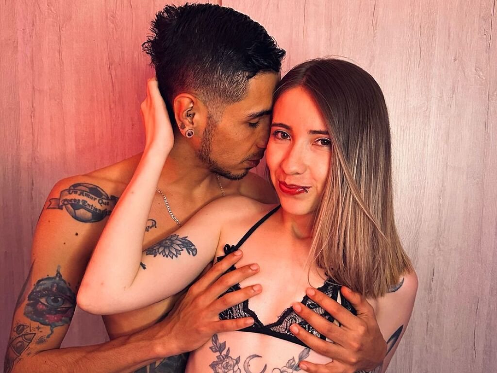 NadiaAndDimitri LiveJasmin