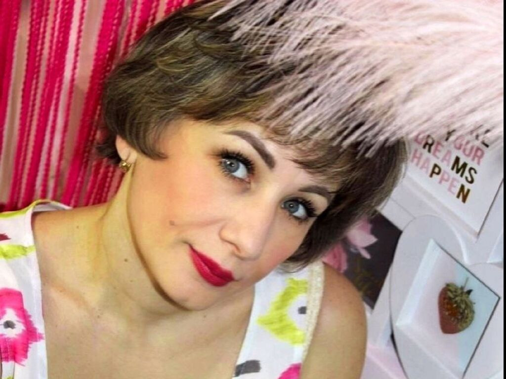 NaomiMolligan LiveJasmin