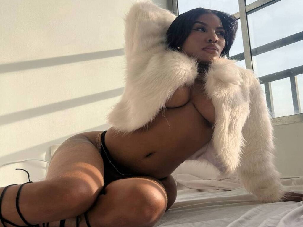 NaomiWest LiveJasmin