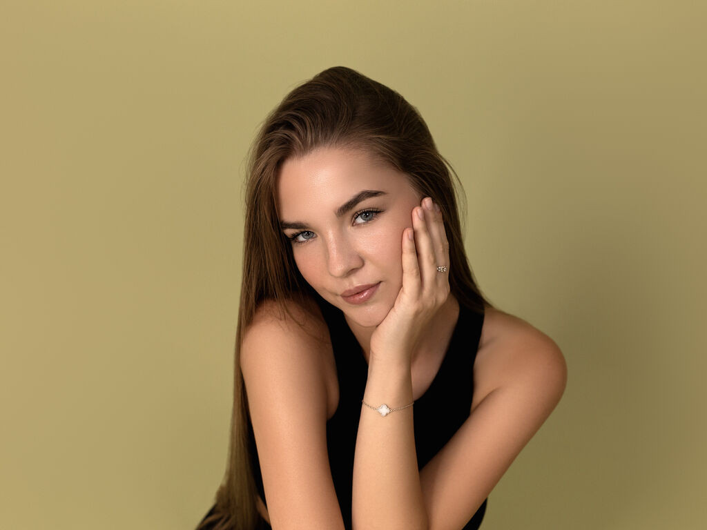 NellieGraham LiveJasmin