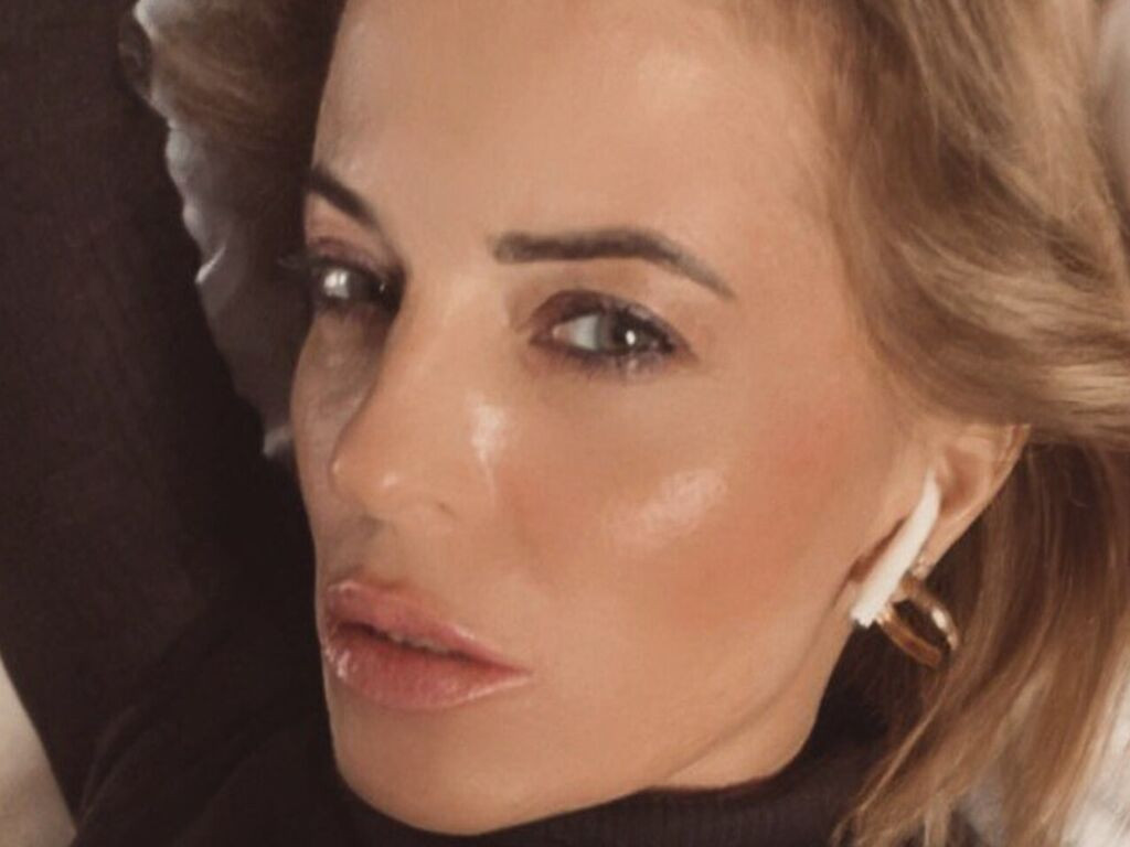 NellyBloom LiveJasmin