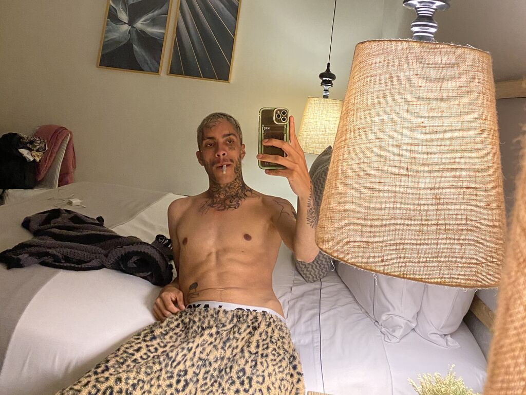NicolaStoph LiveJasmin