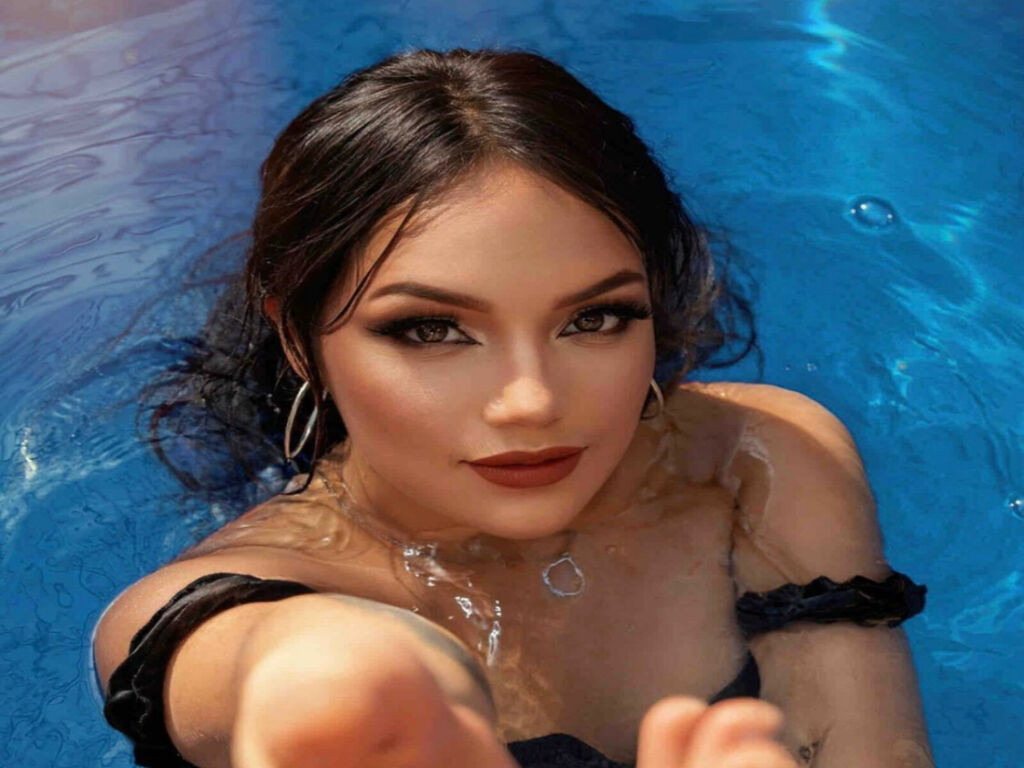 NicoleParra Desnudo