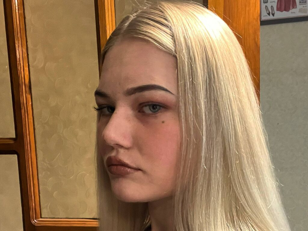 NicolynMoore LiveJasmin